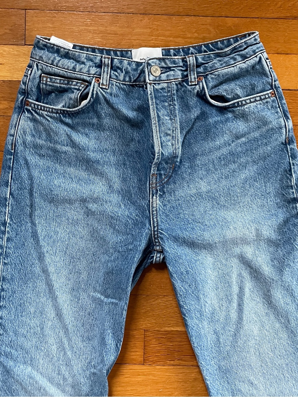 REFORMATION // Cynthia High Rise Straight Jeans size 29 short - Colorado wash - Picture 10 of 16
